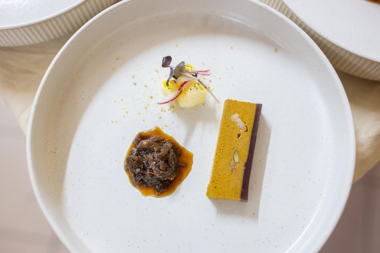 Chef: Amos Novak